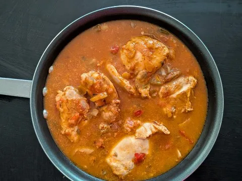 Cacciatore usulü tavuk
