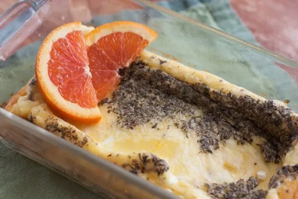 Fırında yumurta ve peynir